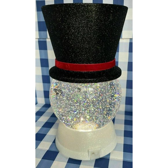 Bath & Body Works | Holiday | Bath Body Works 22 Snowman  Bath & Body Works 2021 Snowman Lighted Snow Water Globe Pedestal Candle Holder